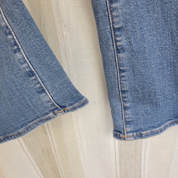 American Eagle Stretch Real Good High Rise Skinny Kick Jeans Blue Size 4 Long - Picture 3 of 12